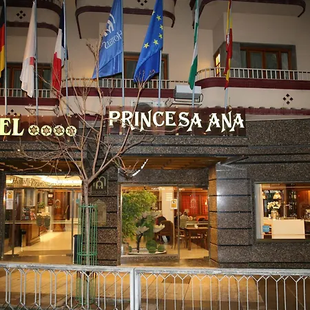 Princesa Ana فندق 4*